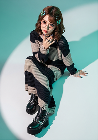 {{gallery_74undy25.alt}}